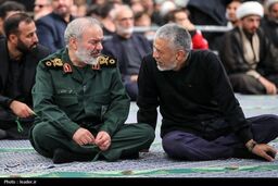 دو فرمانده مهم ارتش و سپاه در حسینیه امام خمینی(ره) + عکس