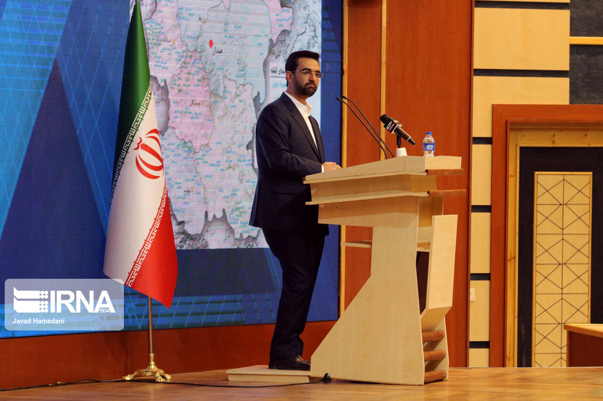 وزیر ارتباطات: اینستاگرام فیلتر نمیشود