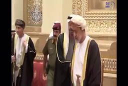 فیلم ماجرای بی اعتنایی پر حاشیه پادشاه جدید عمان به ولیعهد ابوظبی