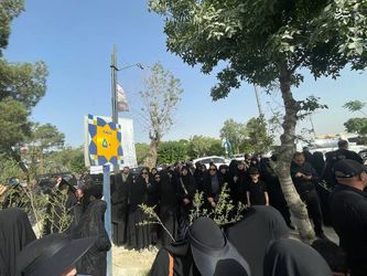 خاکسپاری شهید حاجی زاده 