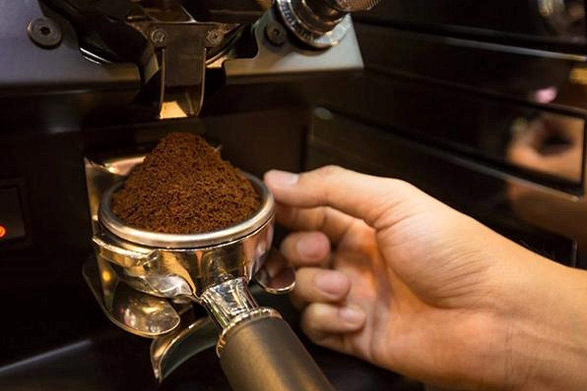 بهترین آسیاب قهوه صنعتی چیست؟ معرفی 6 محصول برتر بازار