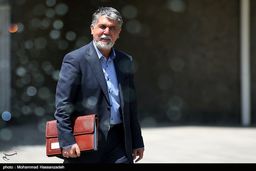 عکس / در حاشیه جلسه هیئت دولت