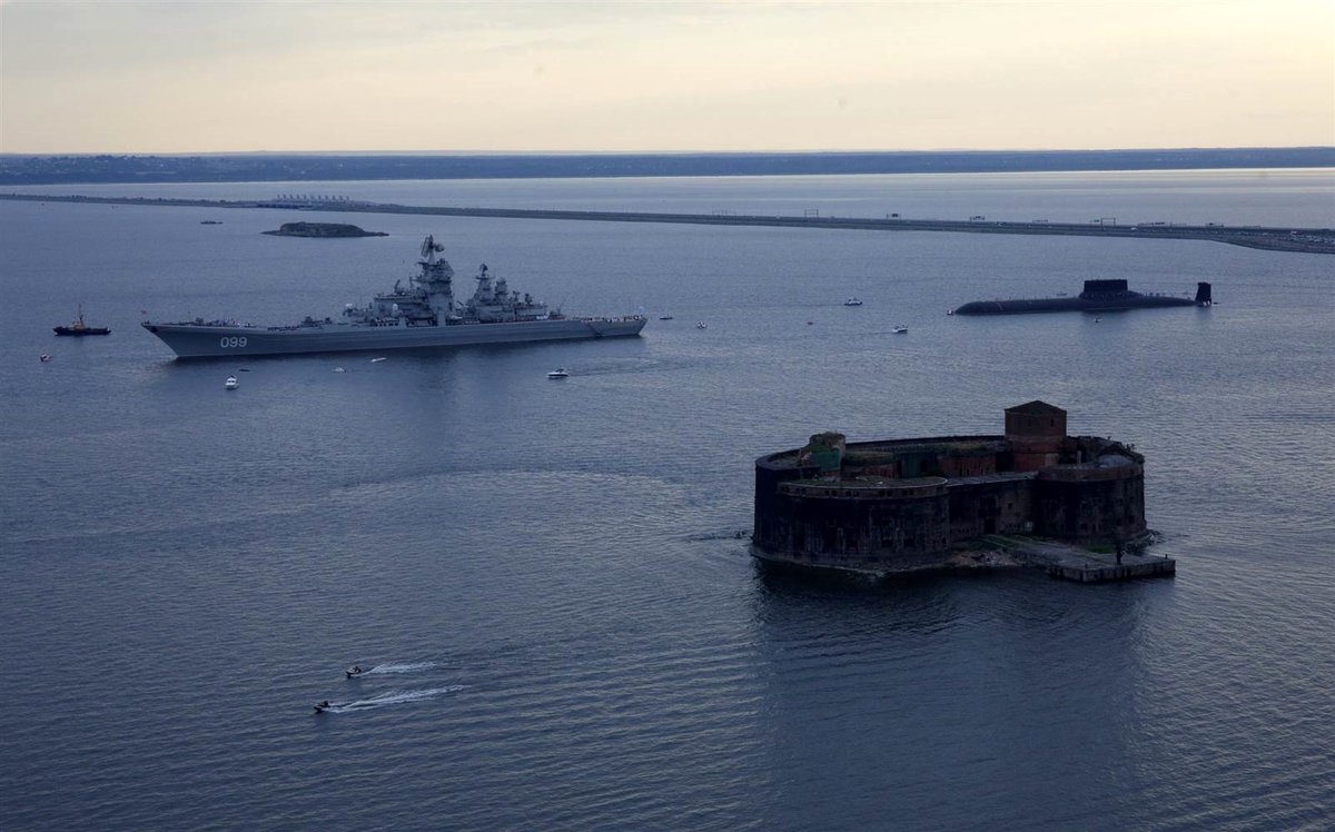 روسیه میخواهد کابلهای اینترنت زیردریا را قطع کند