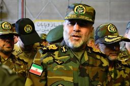 تست موشک هوشمند 300 کیلومتری نزاجا