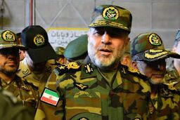 تست موشک هوشمند 300 کیلومتری نزاجا