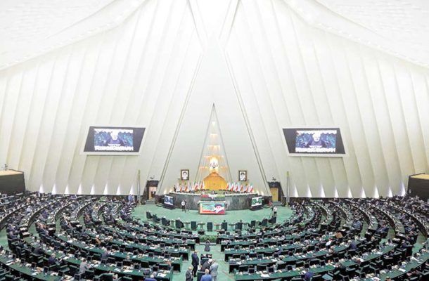برگ برنده وین در دست‌انداز پاستور