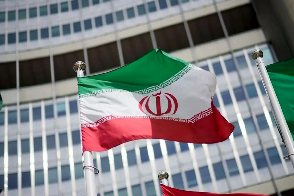 فرمان خروج از NPT را چه کسی صادر می کند؟ دولت ایران نمی تواند مانع شود
