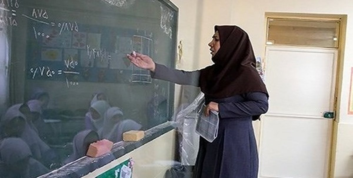واریز حقوق فرهنگیان بازنشسته با احکام جدید | ۴۰ درصد افزایش حقوق و واریز معوقات ۸ ماهه فرهنگیان