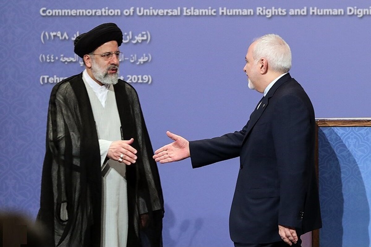 پیشنهاد عضو کارگزاران به رئیسی درباره ظریف