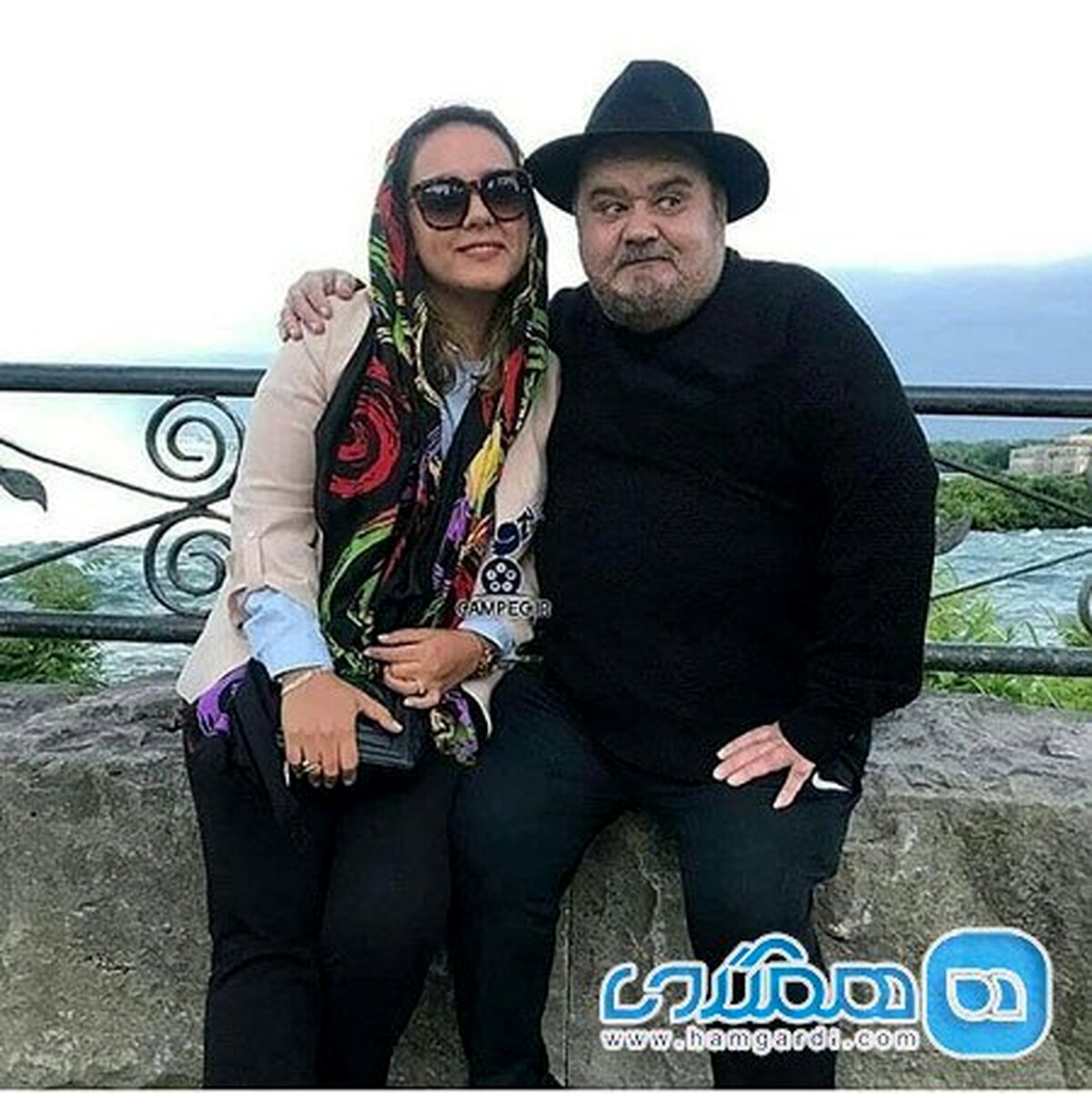 سفر تفریحی اکبر آقا و دخترش به نیاگارا + عکس