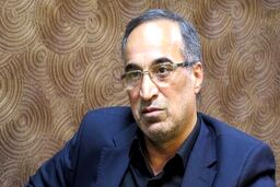 واعظ آشتیانی: در ایران فردی که هیچ سابقه مدیریتی ندارد وزیر می‌شود