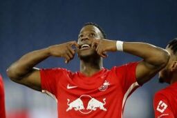 معضل PSG پس از توافق نهائی با مدافع لایپزیش