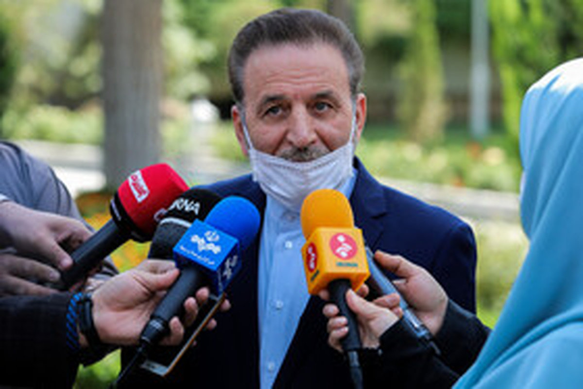 واکنش واعظی به پیشنهاد استعفای رئیسجمهور و توهینها در مجلس