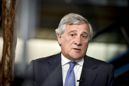 اعلام نظر وزیر امور خارجه ایتالیا برای میزبانی مذاکرات ایران و آمریکا 