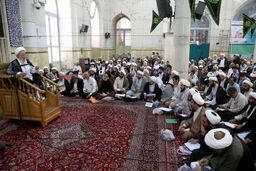 آیت الله مکارم شیرازی: بحث روز مردم گرانی است این مسائل شوخی نیست بلکه سرنوشت ساز می باشد