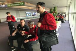 ملی پوشان فوتبال در فرودگاه سئول + تصاویر
