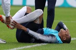 شوک بزرگ به پی اس جی؛ امباپه مصدوم شد!