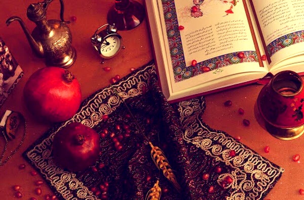 استوری و پیام تبریک شب یلدا | جذابترین پیام‌ها برای شب یلدا