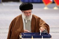 در کار خیر حاجت هیچ استخاره نیست