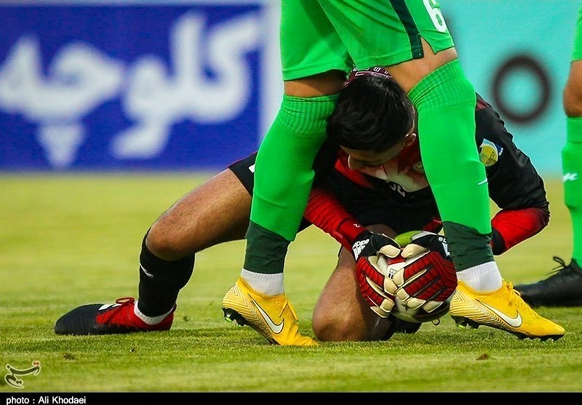 قرعه‌کشی لیگ برتر فوتبال به تعویق افتاد