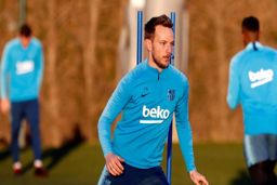 هافبک بارسلونا دوباره در لیست خرید یونایتد