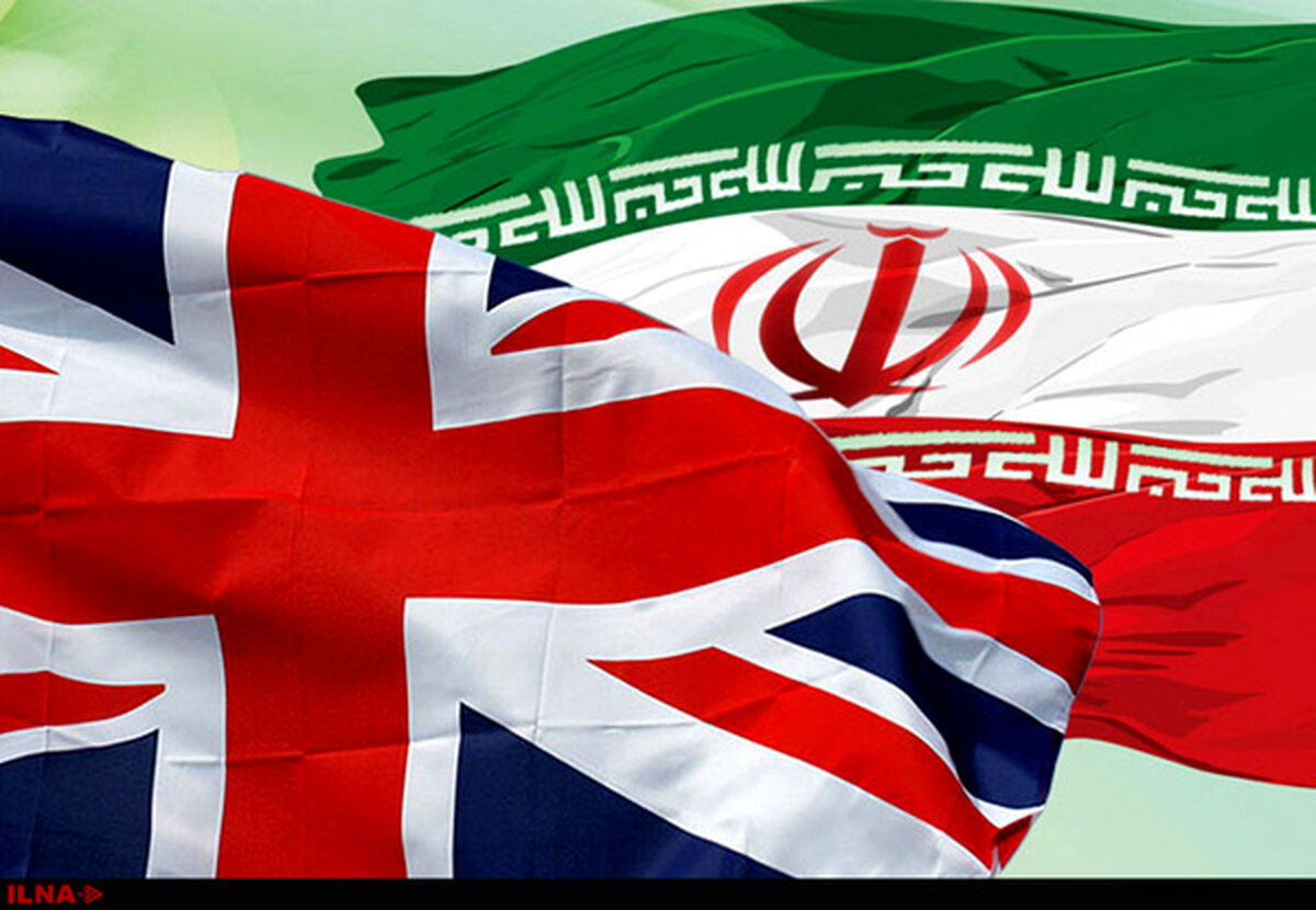 ویلیام کینگ : ایران درحال آزمودن توان نظامی نیروی دریای انگلیس است
