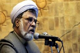 فاضل میبدی: مجلس و دولت انقلابی، مرغ و تخم مرغ 90 هزار تومانی را تحویل بگیرند