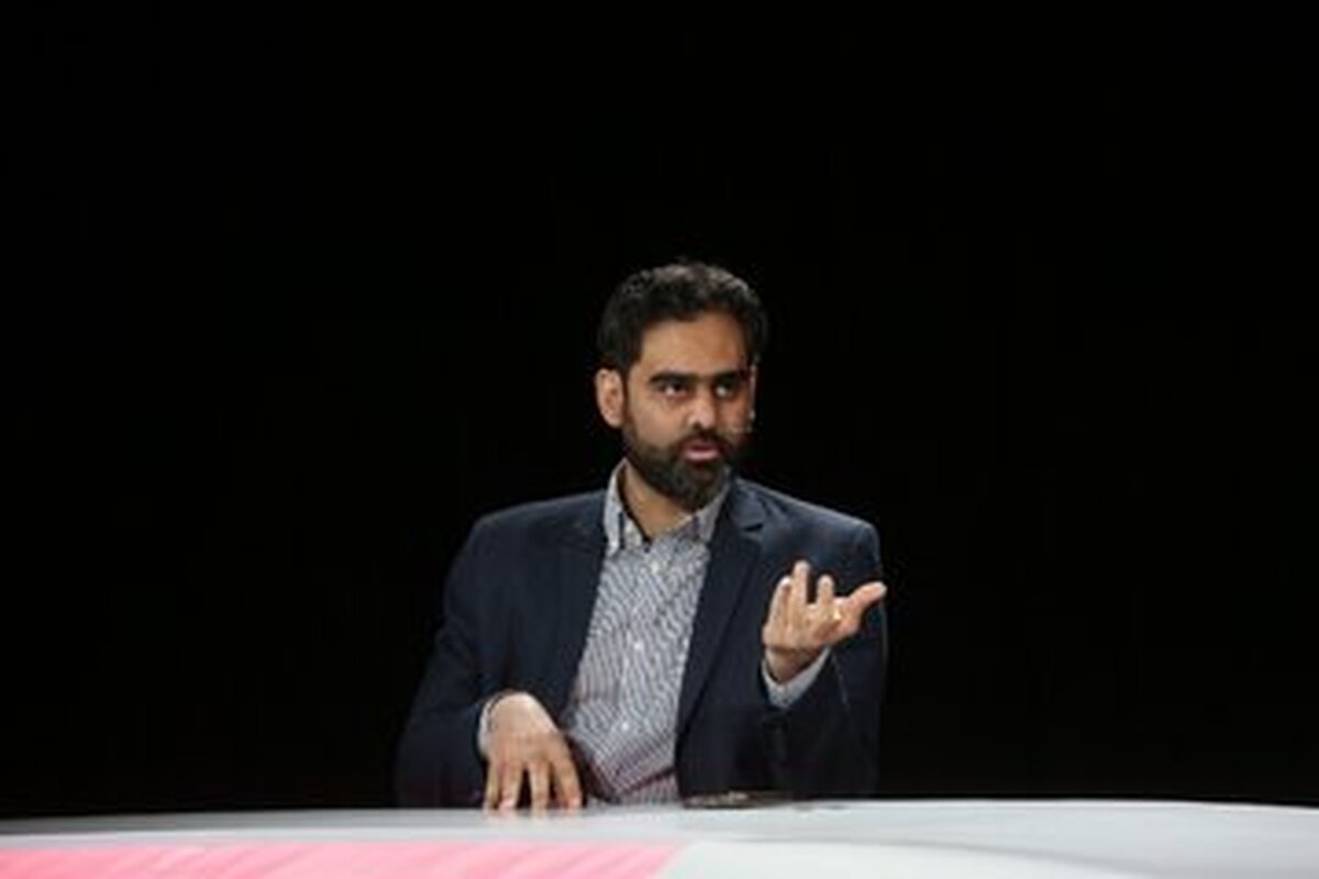مذاکره با امریکا یعنی سرکار گذاشتن مردم؛ چه مستقیم و چه غیرمستقیم