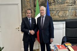 رافائل گروسی خودش را به محل مذاکرات رساند