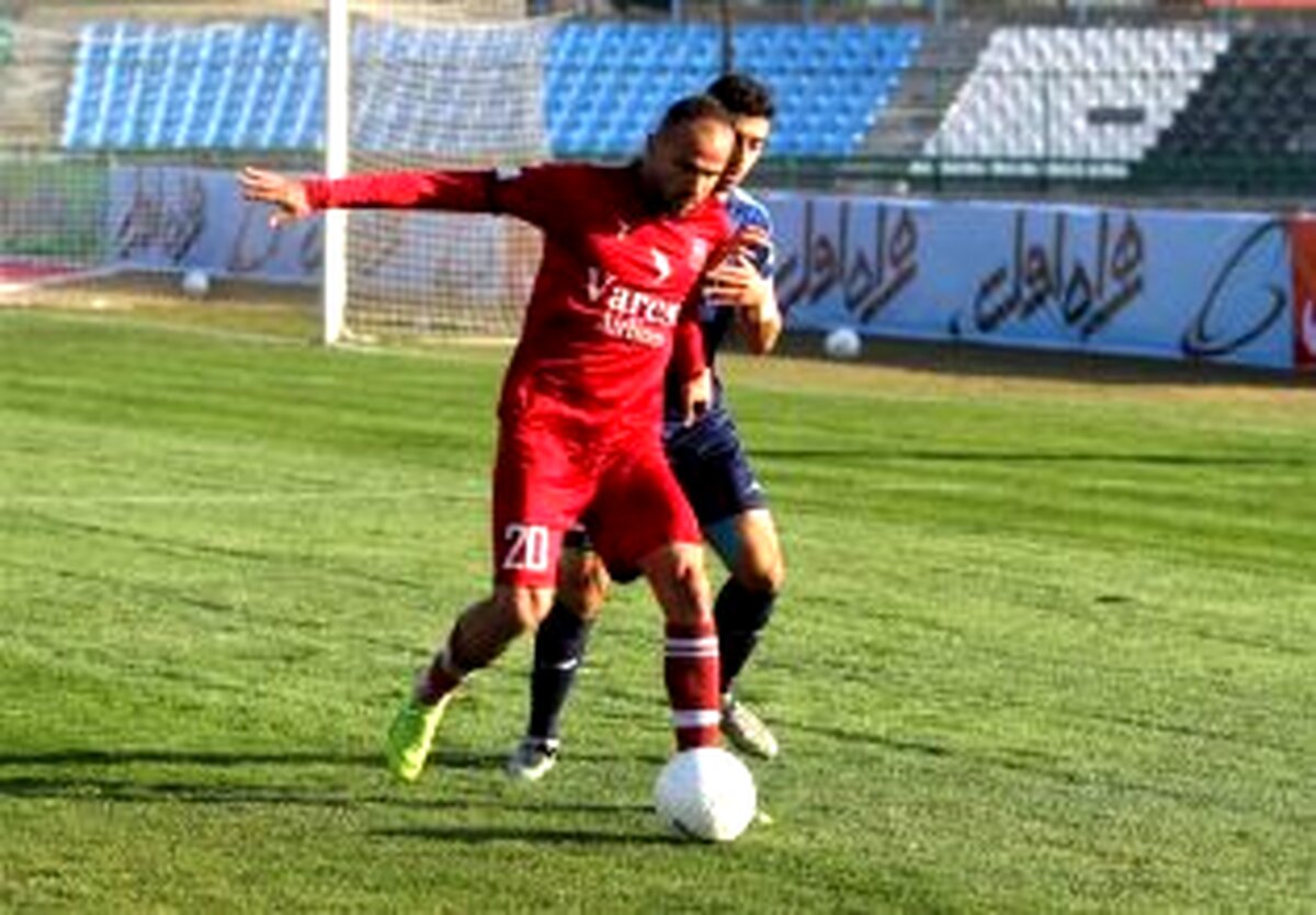 گل گهر 0 - نساجی 1، حقیقی عامل باخت صدرنشین لیگ!
