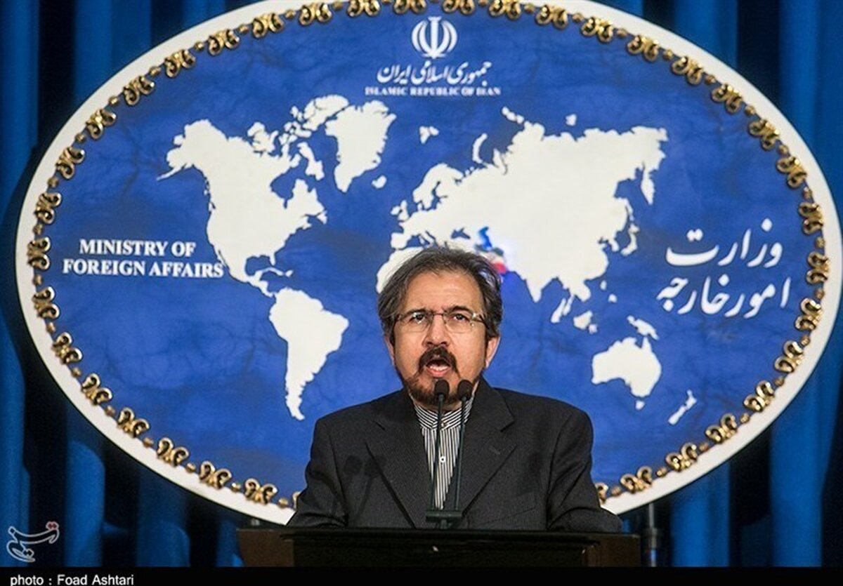 پاسخ وزارت خارجه به ادعای کارگروه اصلاح برجام  /قاسمی: ارتباطی بین عدم حضور ظریف با افراد حاضردر داووس وجود نداشت