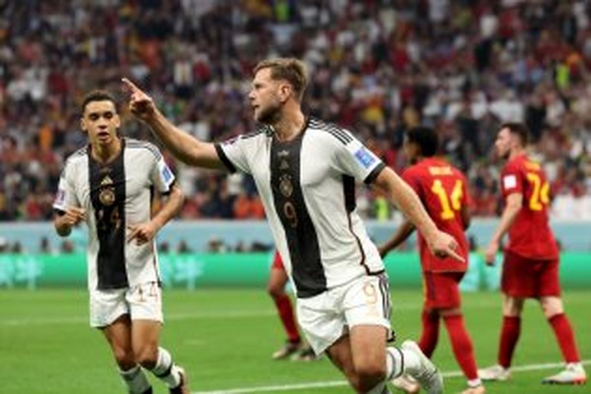 اسپانیا 1 - 1 آلمان، گلزنها روی نیمکت بودند!