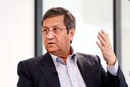 سکوت همتی علیه نمایندگان مجلس شکست + فیلم