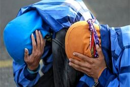 پایان زورگیری وحشتناک روی پل‌های عابر پیاده در مشهد/ گذاشتن اسلحه روی شقیقه برای گرفتن رمز کارت بانکی