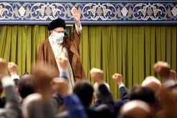 دیدار مسئولان نظام و میهمانان کنفرانس وحدت اسلامی با رهبر انقلاب
