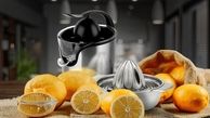 یک لیوان آبمیوه طبیعی با دستگاه های پر کاربرد