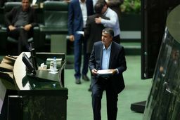 نماینده علی آباد از توضیحات وزیر راه قانع شد