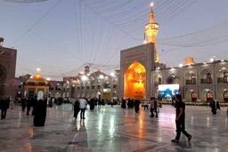 پرچم گنبد امام رضا(ع) به رنگ سیاه درآمد