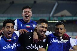 استقلال 6 - 1 هوادار: استقلال پول ندارد، گنج دارد