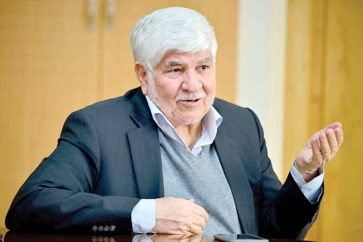 حاجآقا لیبرال نبود