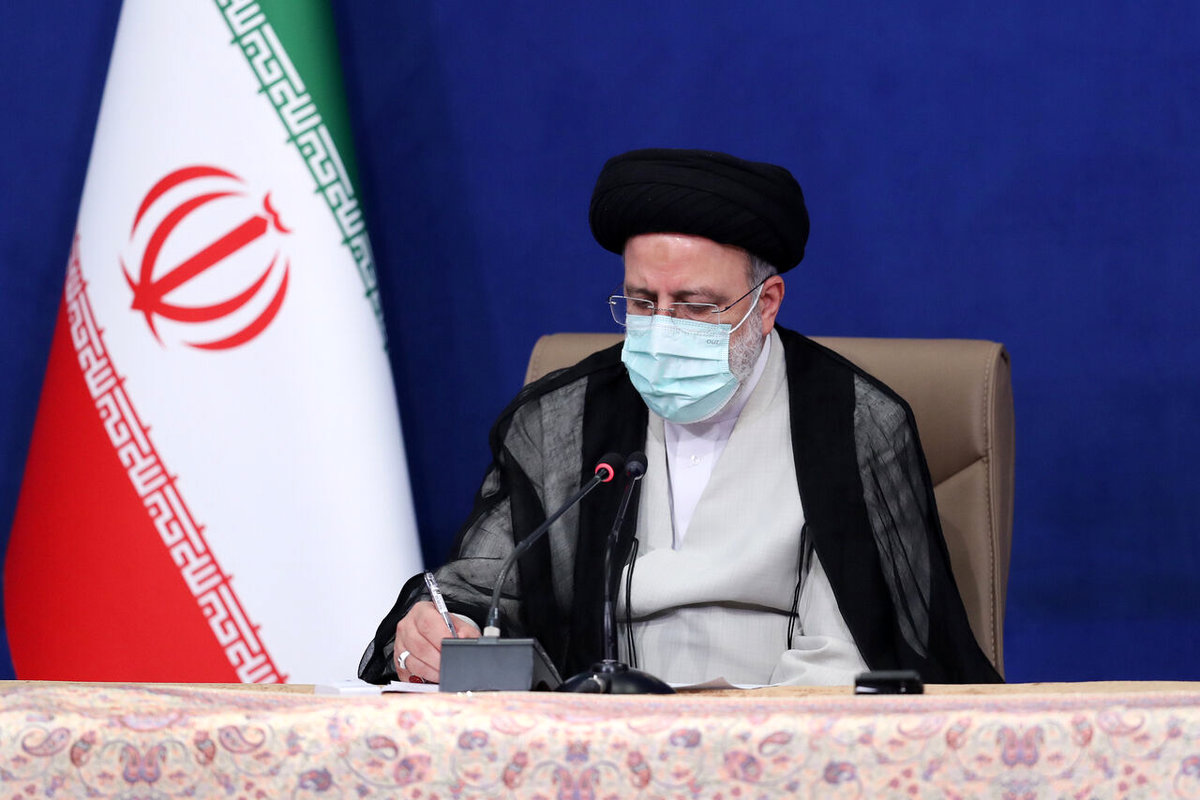 رییس جمهوری رحلت علامه حسنزاده آملی را تسلیت گفت