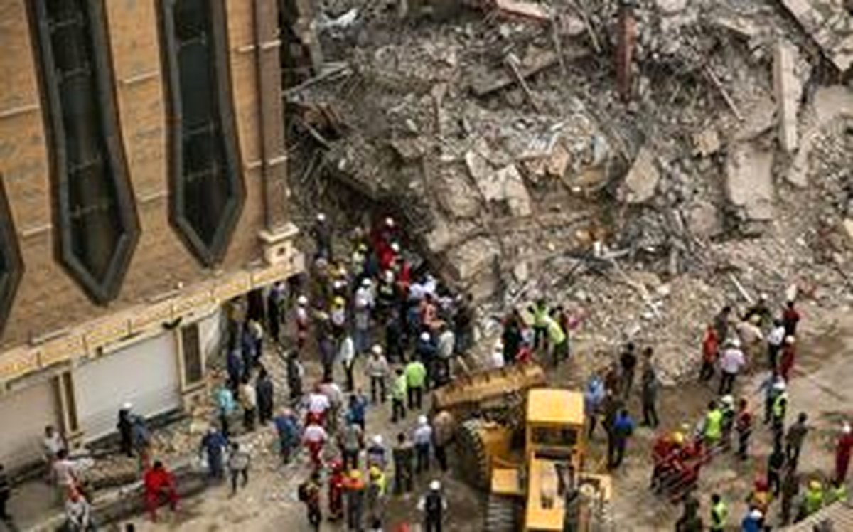 آغاز تخریب بقایای سازه مترو پل