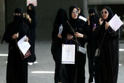فرار دو دختر عربستانی دیگر