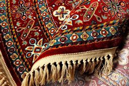 فرش ماشینی و دستباف چه تفاوت‌هایی دارند؟