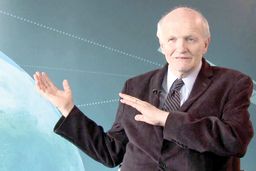 ممکن است ایران ظرفیت غنی‌سازی خود را افزایش دهد 
