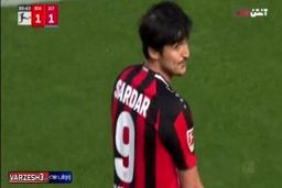 دشمنی مدافع فداکار فرایبورگ با سردار آزمون