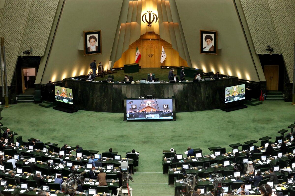 پیام مجلس به نیروی دریایی ارتش