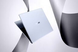 لپ‌تاپ هوآوی MateBook X به ظرافت چند برگ کاغذ

