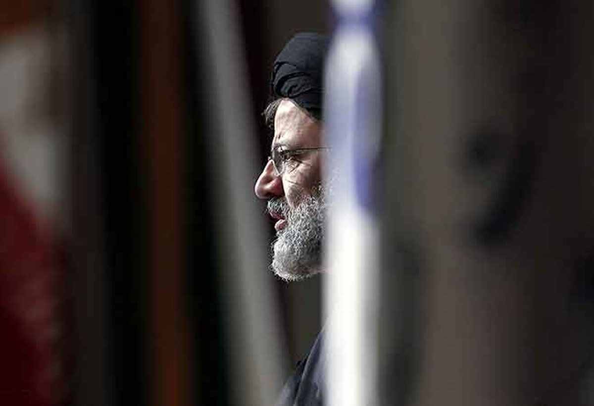 رئیسی: نگاه سکولار در روحانیت حوزههای علمیه را تهدید میکند / برخی تلاش دارند با ایجاد ترس در مردم، زمینههای تحول جامعه را از بین ببرند