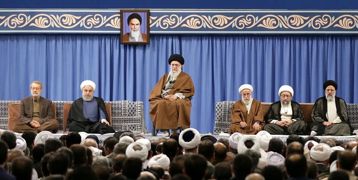 سعودی ها بفهمند که در مقابل توهینهای آمریکا با غیرت عربی و شرف اسلامی چه وظیفهای دارند.